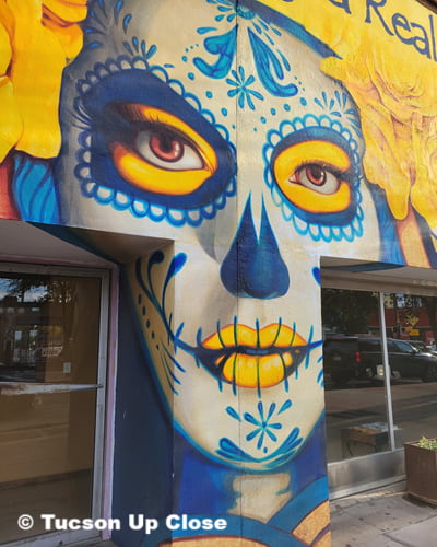 Mural of a skull used in October into November remembrances Mural of a skull used in October into November remembrances