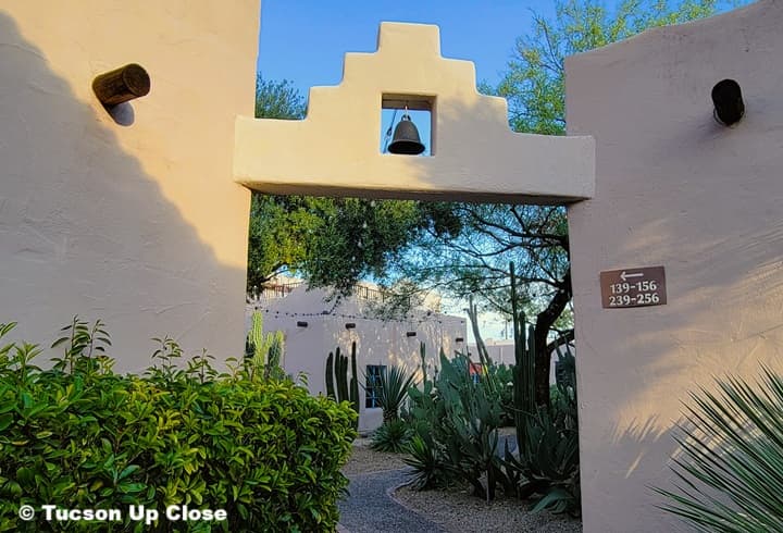 Wall opening to find your room at Lodge on the Desert