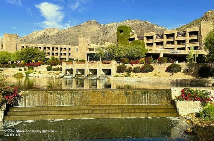 Loews Ventana Canyon resort set with mountain backdrop Loews Ventana Canyon resort set with mountain backdrop