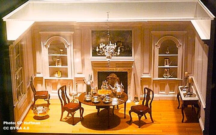 miniature doll house room