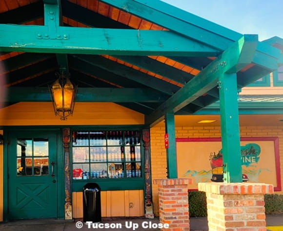 entry to a restaurant